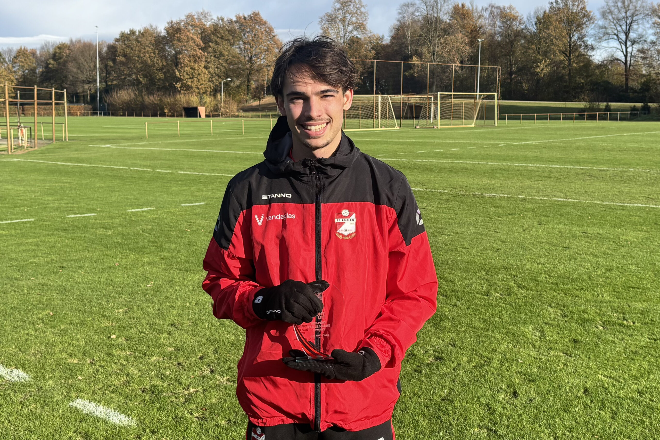 Tim Geypens wint Punt-uit Doelpunt van de Maand oktober