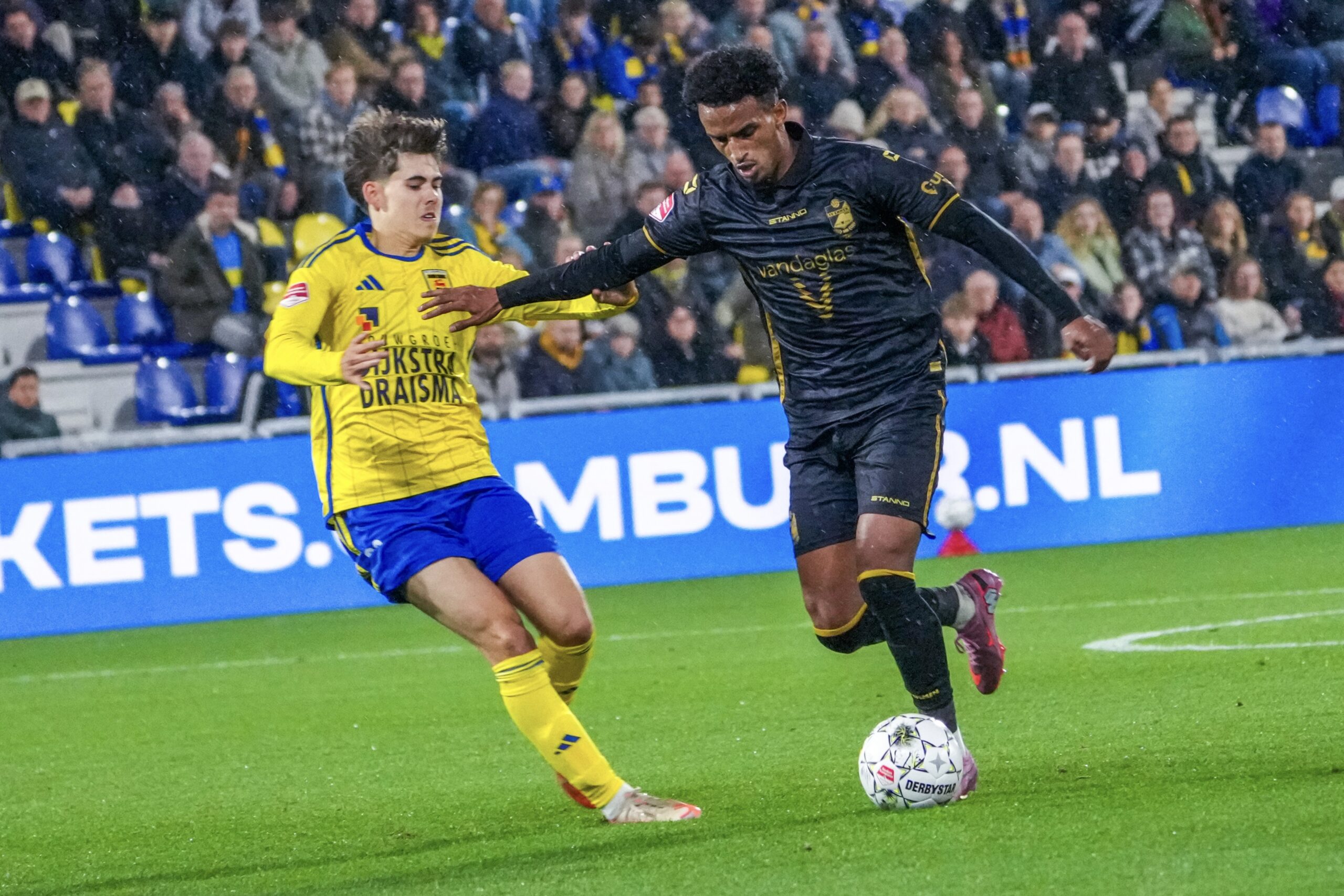 Wijziging speelschema: Almere City – FC Emmen naar zaterdag 20 december